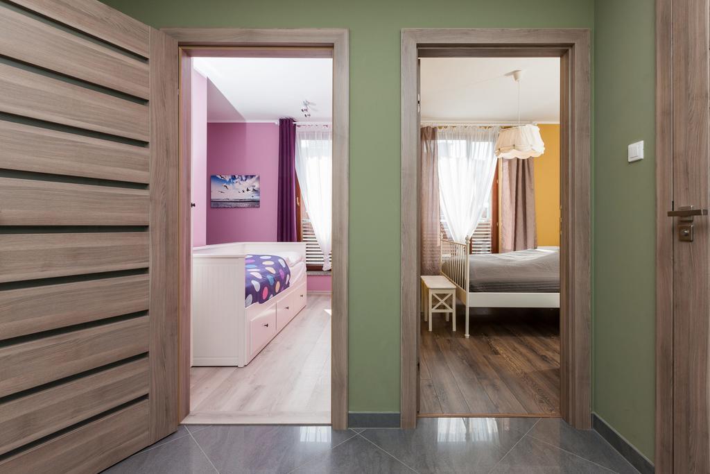 Jantar Apartamenty Deluxe Sea View 科沃布热格 外观 照片