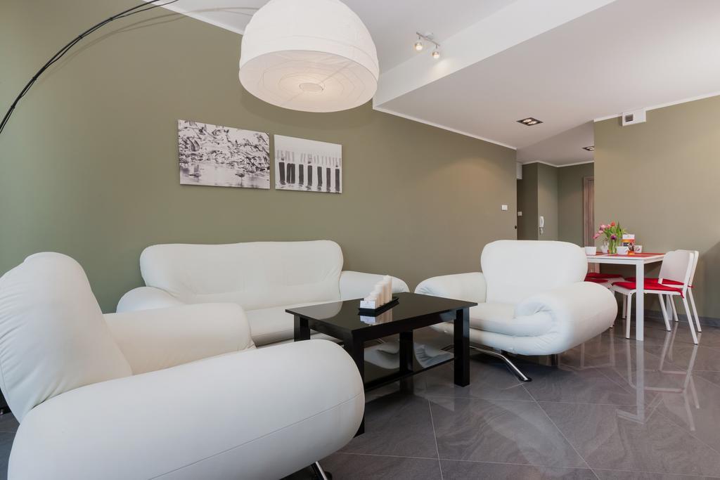 Jantar Apartamenty Deluxe Sea View 科沃布热格 外观 照片